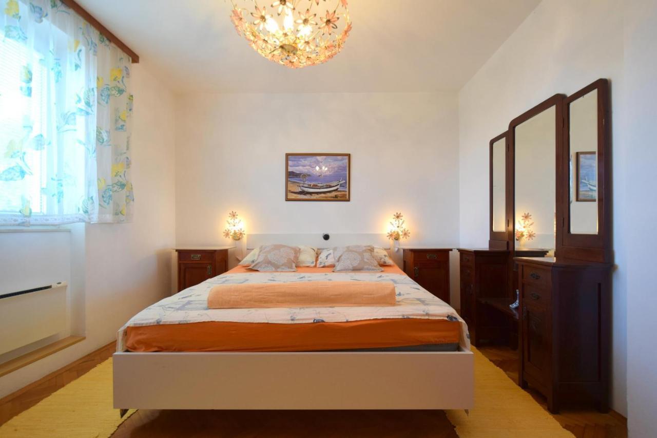 Apartment Angela Малинська Екстер'єр фото